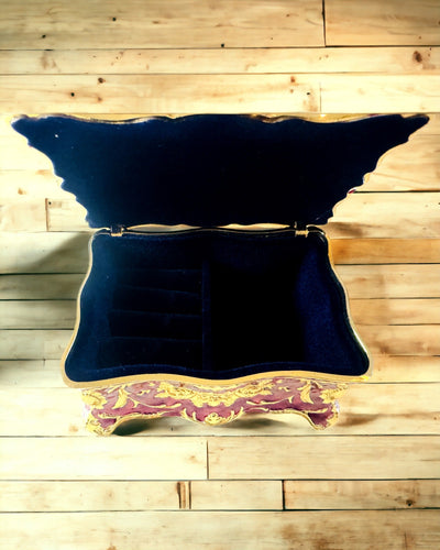 „Szkatułka“, papuošalų organizatorius vintage stiliumi – metalinė lobio dėžutė su dekoratyviniais elementais