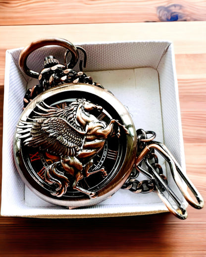 Ceas de buzunar "Equus Tempus" - Culoare: Maro, Aur Roz cu Motiv de Cal, posibilitate de personalizare cu gravură