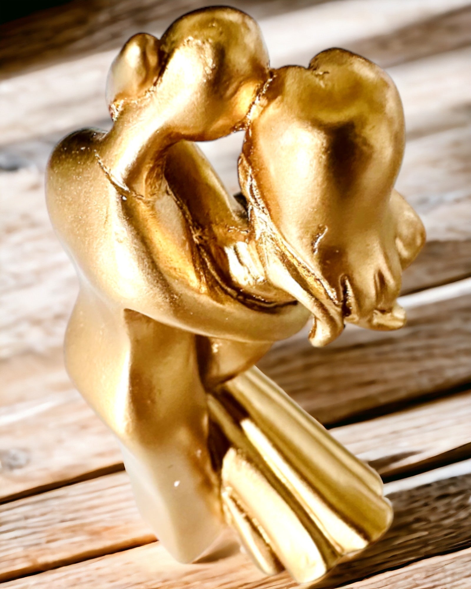 Złoty Taniec Miłości - Pequena Estatueta Decorativa com Opção de Gravação