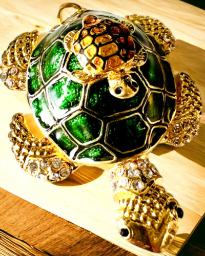 Szkatułka "Żółwiowa Rodzinka" - zelena boja, personalizacija gravurom