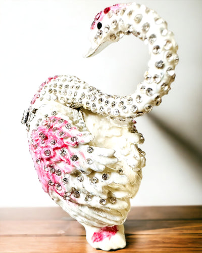 Elegant Box "Swan Jewel" - personalization with engraving