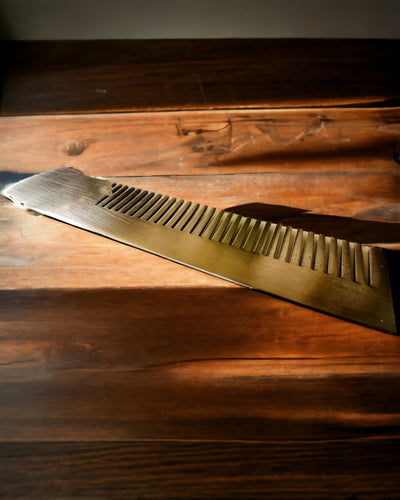 GroomMaster - Elegant Metal Comb with Engraving, personalized engraving