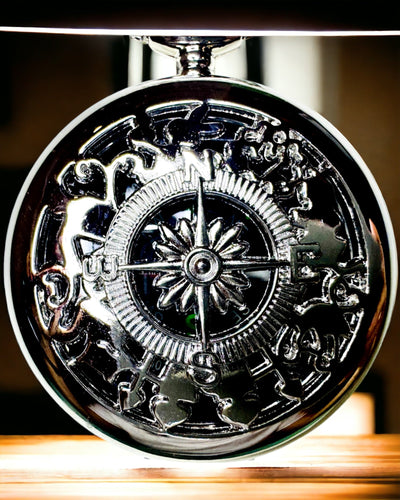 Pocket Compass Silver Color in Retro Style with Openwork Pattern – Elegant and Practical. Engraving