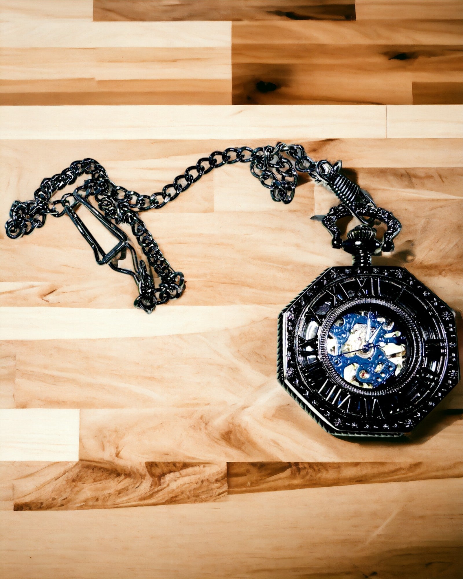 Klasični osmerokutni mehanički džepni sat Steampunk u crnoj boji, gravura