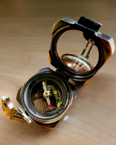 Solid, premium "Navigator" Captain's Compass - with personalization engraving option