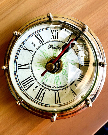 Bailey Compass Clock - Ceas Elegant cu Motiv de Busolă cu Posibilitate de Gravare