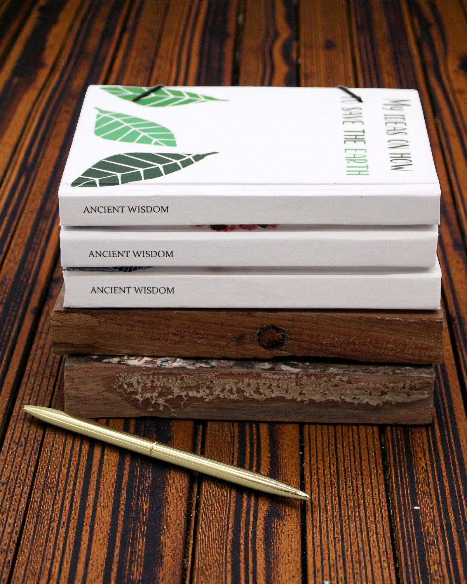 Leaves Together – small notebook with a strap and a coconut button 18 × 12,5 cm, 200 pages