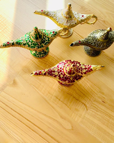 Magic Aladdin Lamp with Engraving Option - White Variant, interwoven with gold