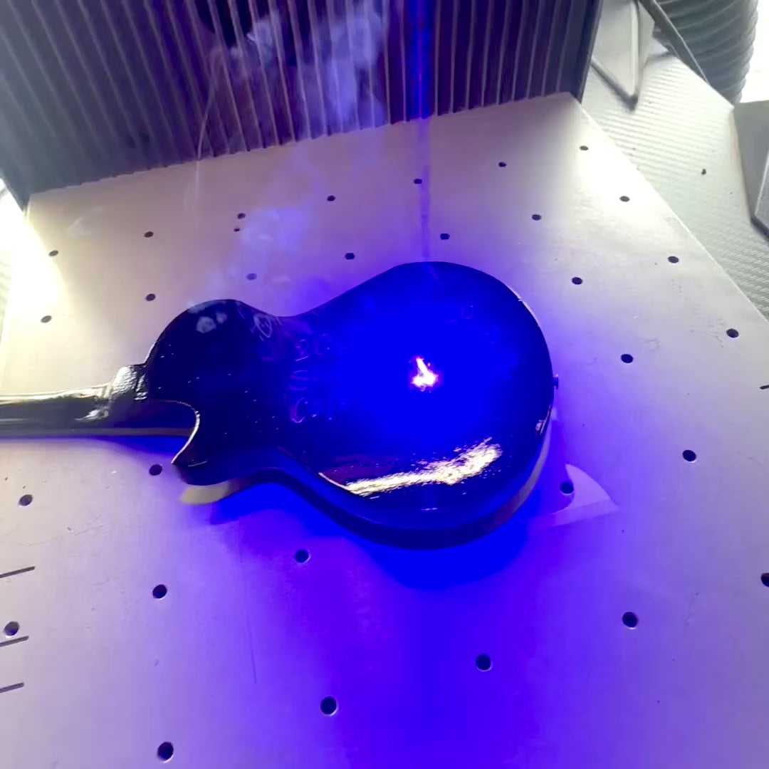Mini ģitāra Metallica James Hetfield