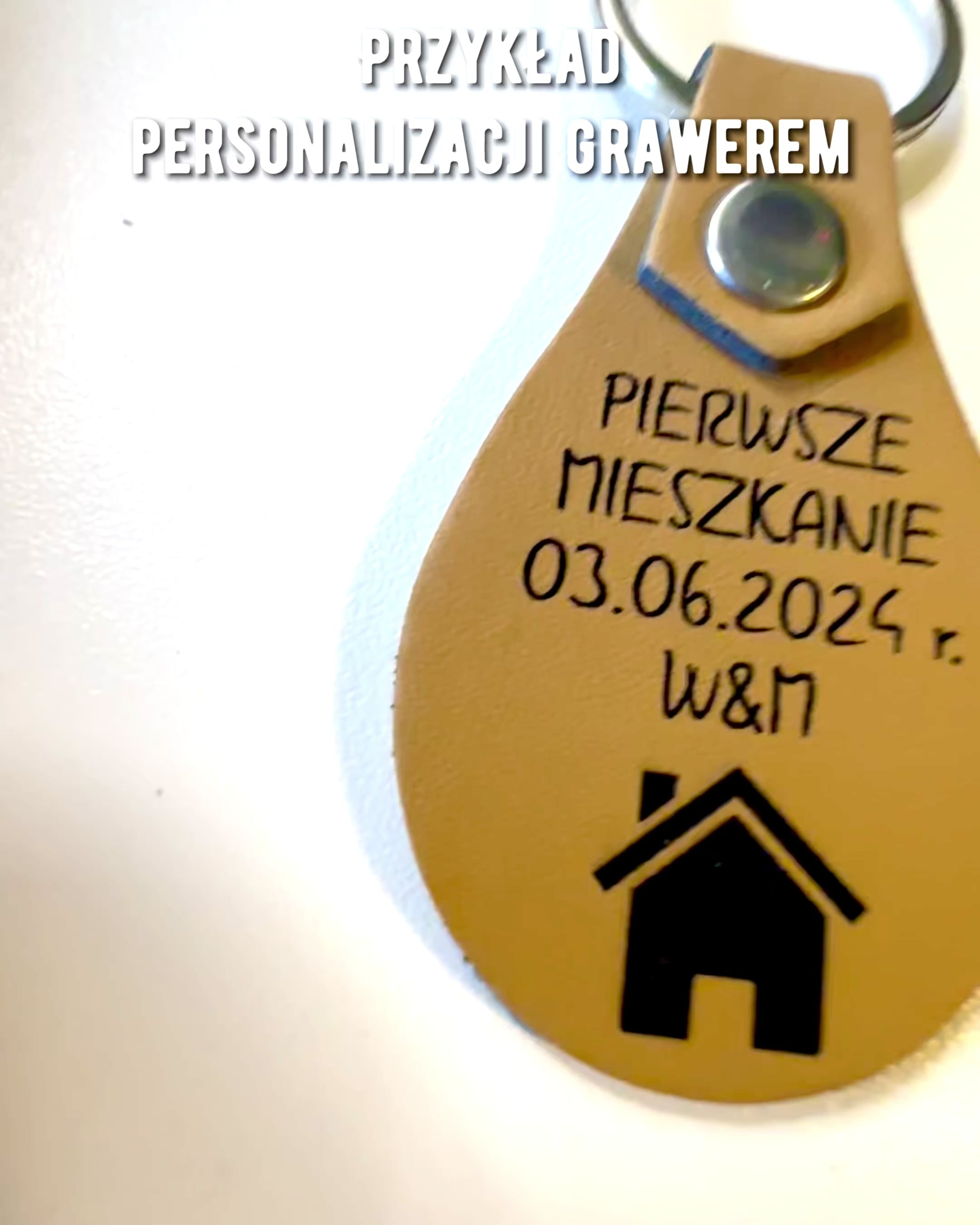 Porta-chaves de Couro PU Personalizável com Gravação - Disponível em 5 Cores