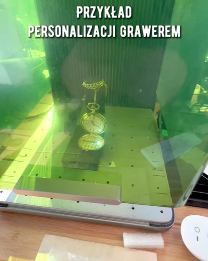 Auksinės spalvos retro stiliaus kišeninis laikrodis su graviravimo galimybe