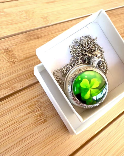 Relógio de bolso "CloverTime" com motivo de trevo de quatro folhas, possibilidade de personalização com gravação para presente