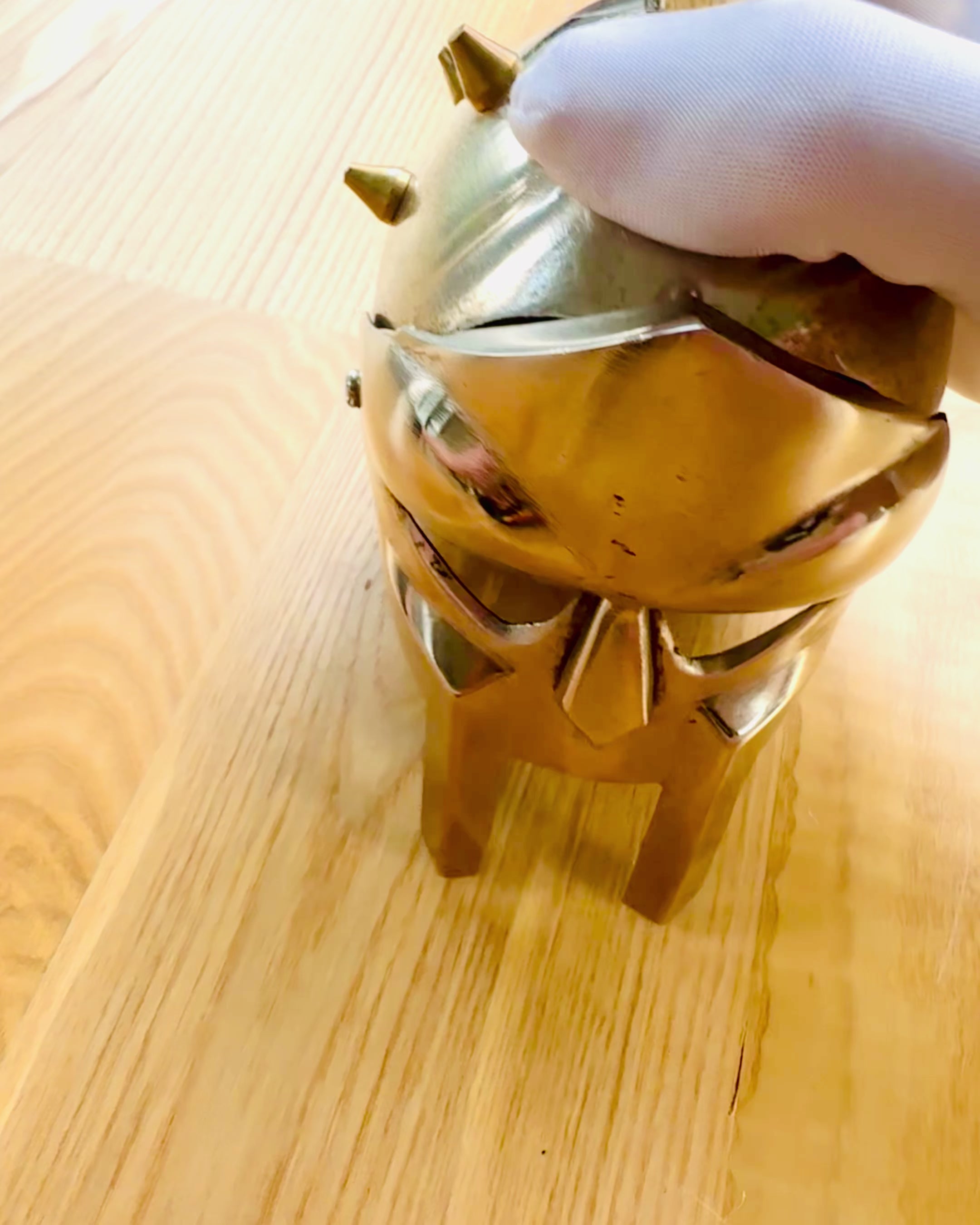 Gladiatoru bruņinieku maska "Sparta" - iespēja personalizēt ar gravējumu