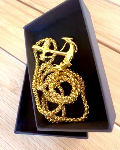 "Kotwica Determinacji - Amulet Morski", náhrdelník, možnost personalizace gravírováním jako dárek, 3 varianty na výběr