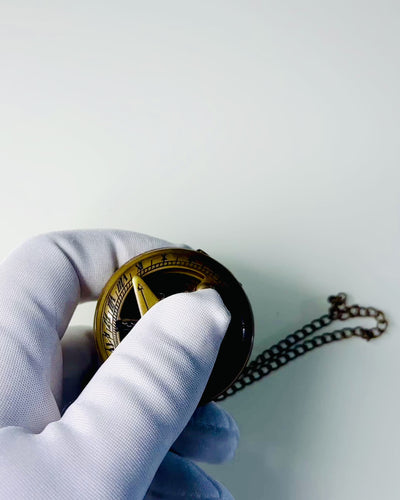 Keliautojo navigacinis kompasas su graviravimu, personalizacija – Indijos amatininkų rankų darbas