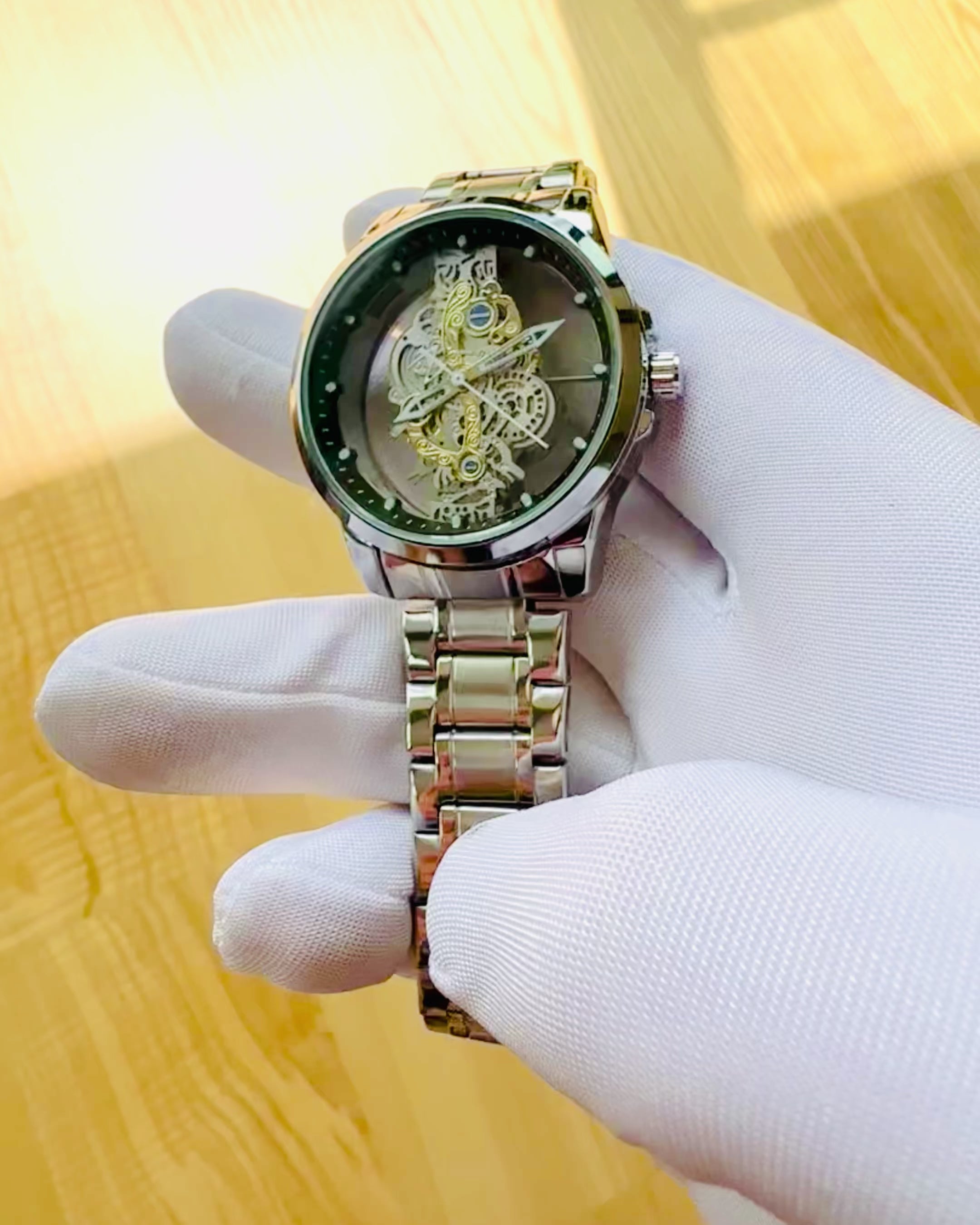 Elegantní pánské hodinky KIMSDUN Prestige Transparentní Mechanismus a Sportovní Elegance, možnost personalizace gravírováním