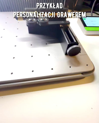 Elegantní pero "Majestic" s možností personalizace jako dárek, na výběr ze 2 barevných variant