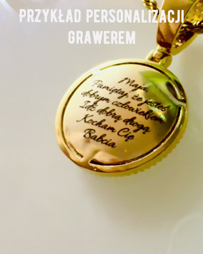 Necklace with Glamour Style Compass Pendant with Zirconia for Women and Men - 2 variants to choose from, personalization with engraving for a gift