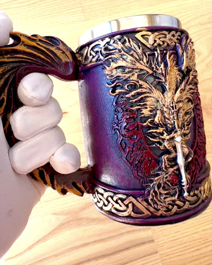 Caneca Sombria do Cavaleiro - 700 ml, possibilidade de personalização com gravação para presente