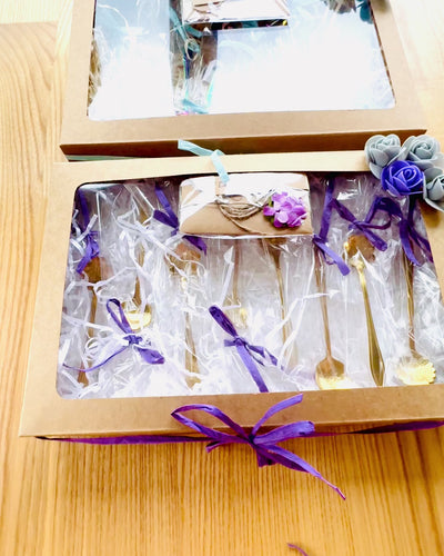 Set de lingurițe „Rapsodia Florală” - personalizare cu gravură pentru cadou, 2 variante la alegere