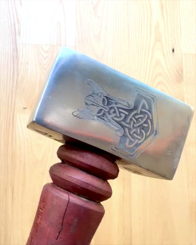 Mjölnir Hammer of the Skalds – 33 cm, Hand-Forged Viking Hammer with Engraving Option