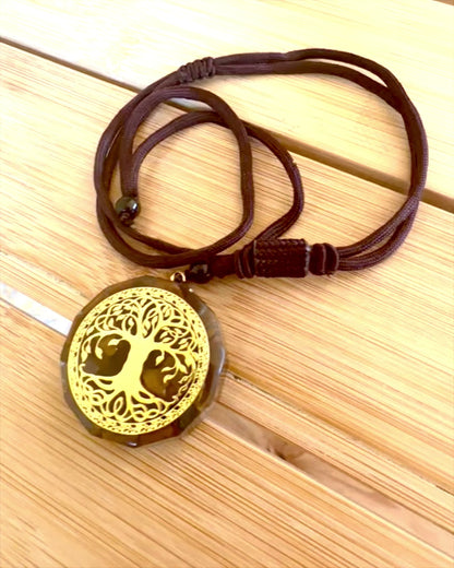 Amulet „Drzewo Życia” cu ochi de tigru, colier cadou cu personalizare gravată