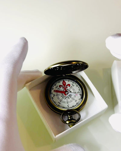 Vintage Style Navigation Compass with Openwork Pattern – Brown-Gold Color