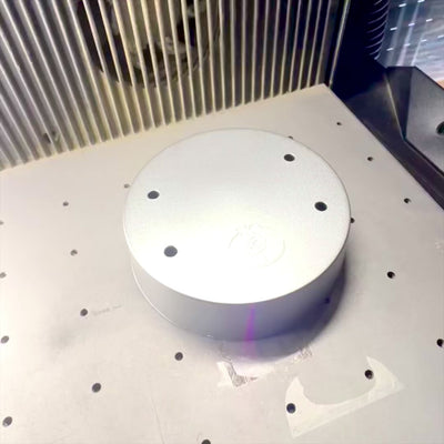 Pendul magnetic perpetuum mobile cu gravură