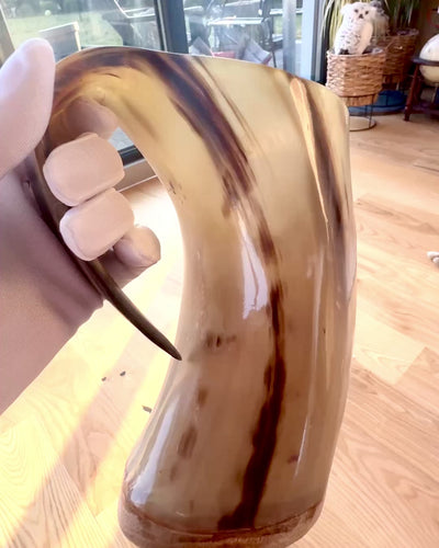 Компактний, 350 мл, Кухоль Різьблений Майстерштрик з можливістю персоналізації гравіюванням - 2 варіанти кольорів