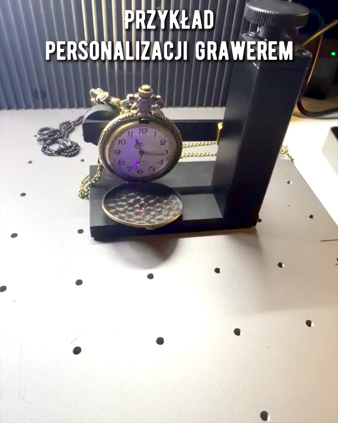 Kišeninis laikrodis „Lokomotyva Czasu“ su graviravimu, dovanai, traukinio motyvas