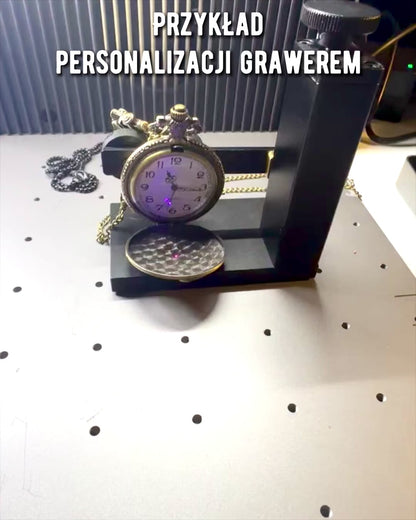 Kišeninis laikrodis „Lokomotyva Czasu“ su graviravimu, dovanai, traukinio motyvas