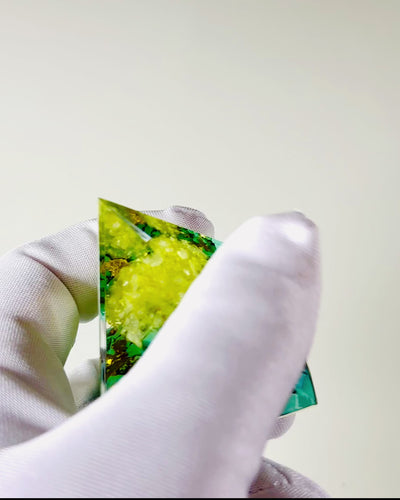 Orgonitová pyramida s citrínem a tyrkysem – generátor energie čaker, nástroj Reiki, dekorace pro meditaci