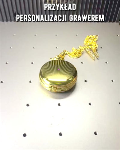 Reloj de Bolsillo Mecánico Clásico con Doble Tapa, Manual, Color Dorado, con grabado