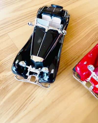 Miniature Model of Classic Retro Cars - personalization option with engraving for a gift, 3 variants to choose from