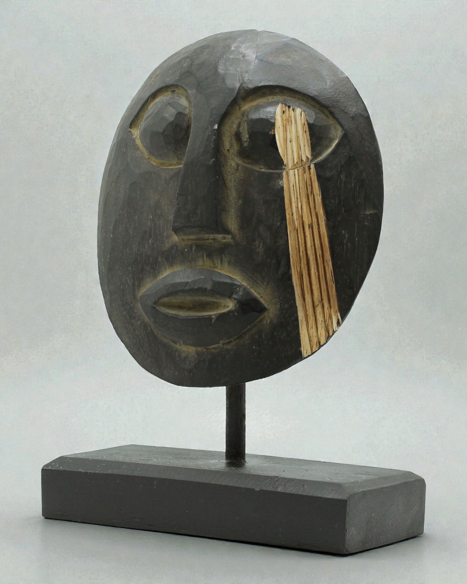 Timorese Ancestor Guardian Mask 27x20 cm – Black