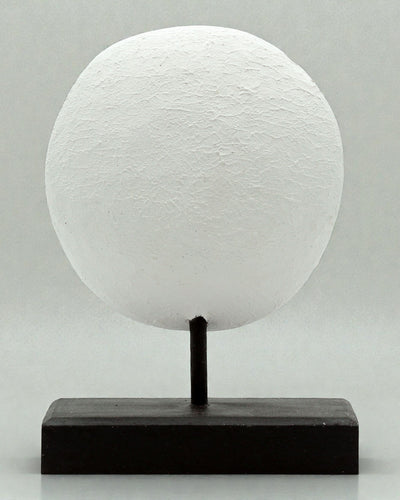 Timoro kaukė Protėvių sargybinis 27x20 cm – Balta