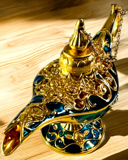 Lampă mică de mână Aladyna - Artizanat artistic din metal pentru decorarea casei, gravură